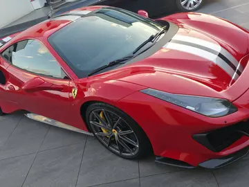 Ferrari 488, PISTA MAX CARBON